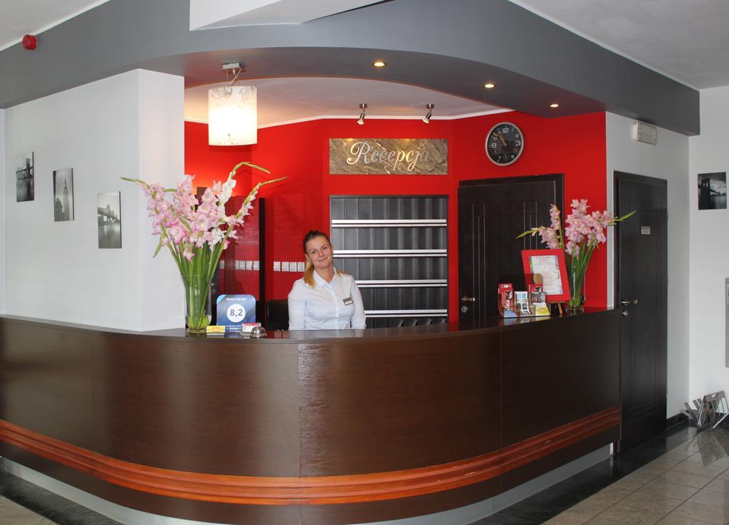 Hotel Gorski Прущ-Гданьски Экстерьер фото